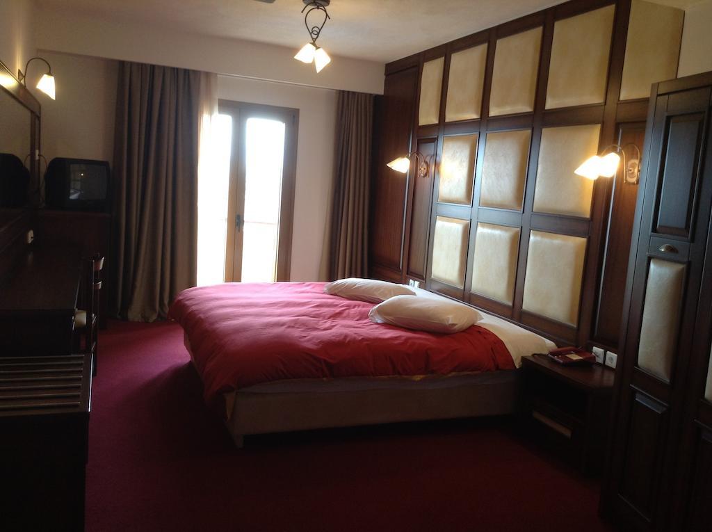 Hotel Orfeas Kalambaka Eksteriør billede